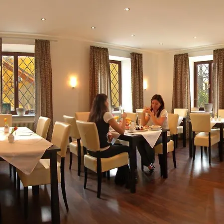 Herbert Hotel